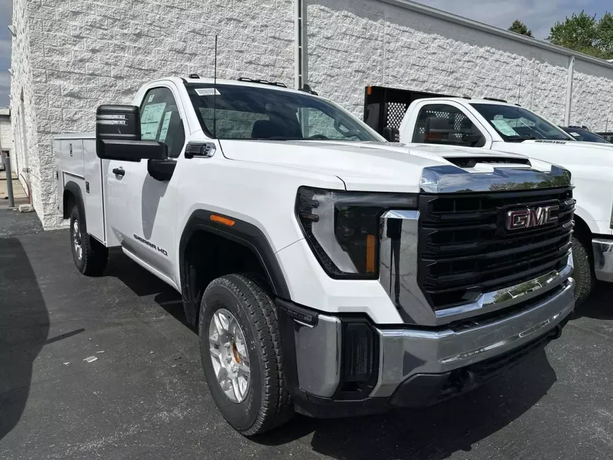 2025 Gmc Sierra 2500 HD Pro photo 1