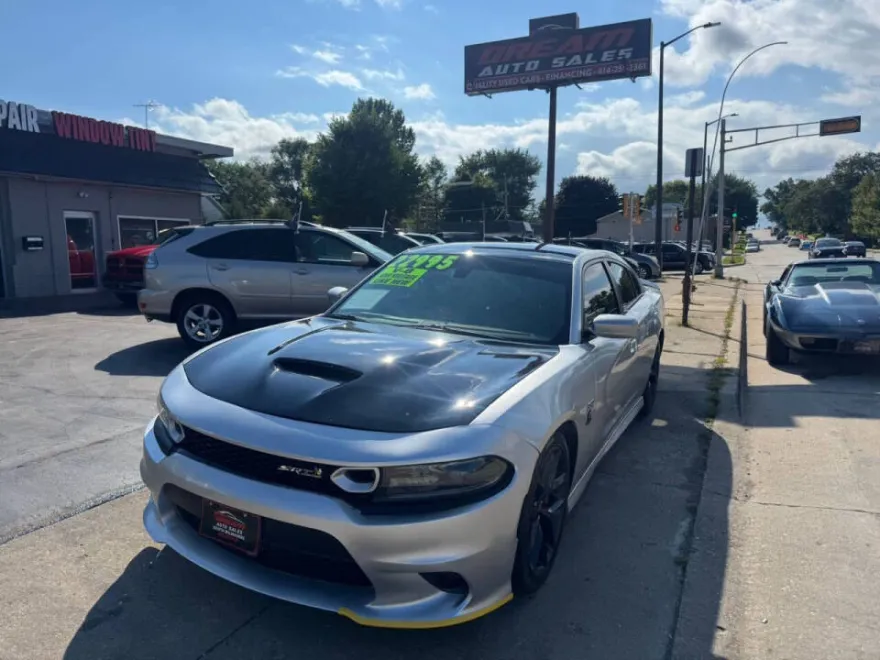 2020 Dodge Charger Scat Pack photo 1