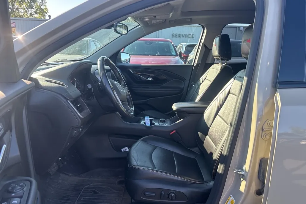 2022 Gmc Terrain AT4 photo 1