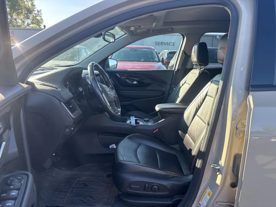 2022 Gmc Terrain AT4 photo 1