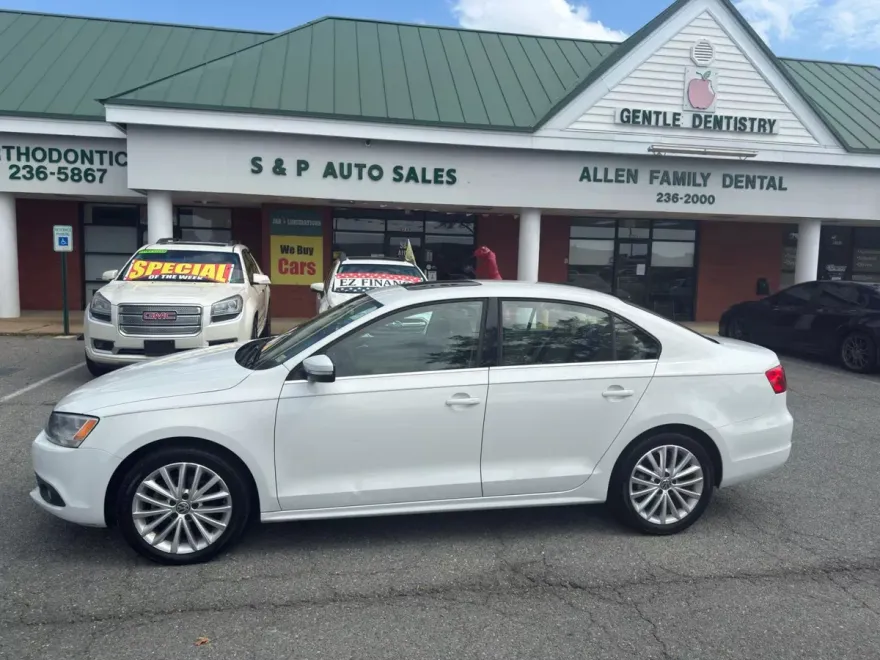 2014 Volkswagen Jetta 1.8T SEL photo 1