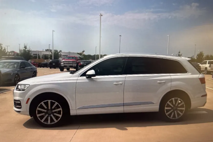 2018 Audi Q7 Premium Plus photo 1