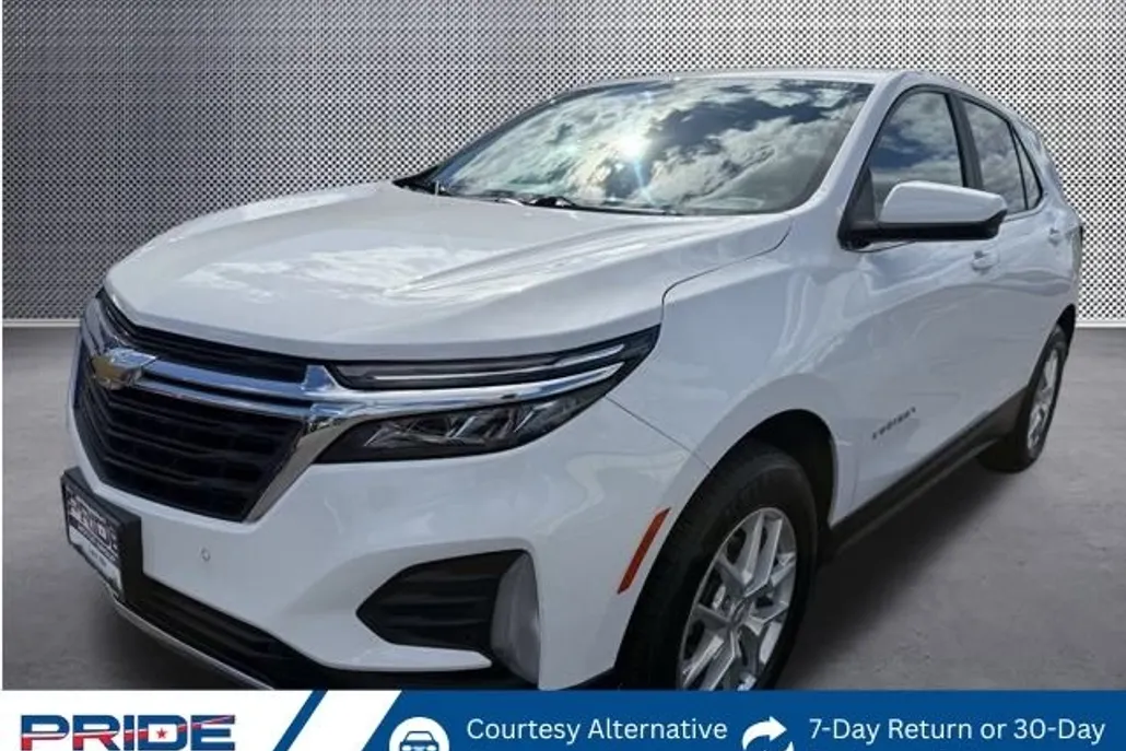 2022 Chevrolet Equinox LT photo 1