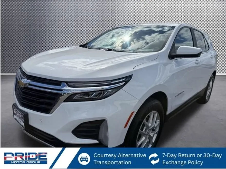 2022 Chevrolet Equinox LT photo 1