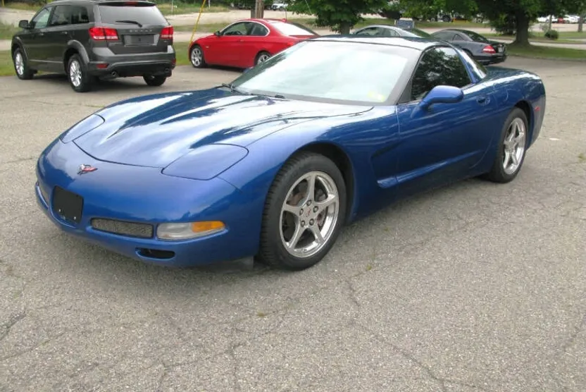 2002 Chevrolet Corvette photo 1