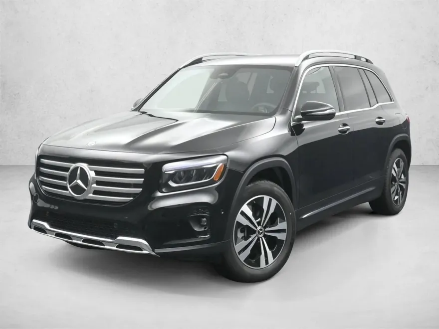 2025 Mercedes Benz GLB 250 4MATIC photo 1