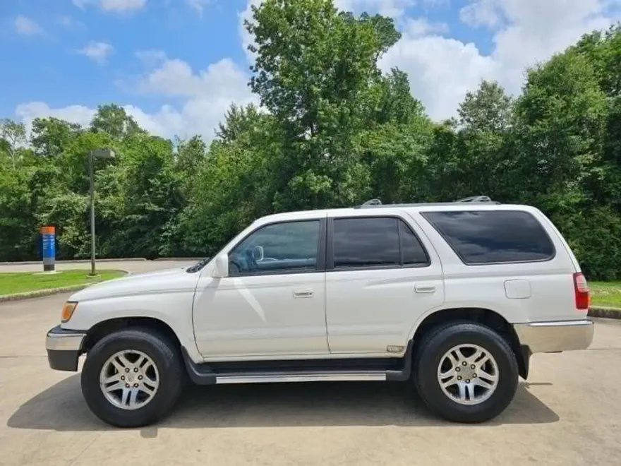 2000 Toyota 4Runner SR5 V6 photo 1