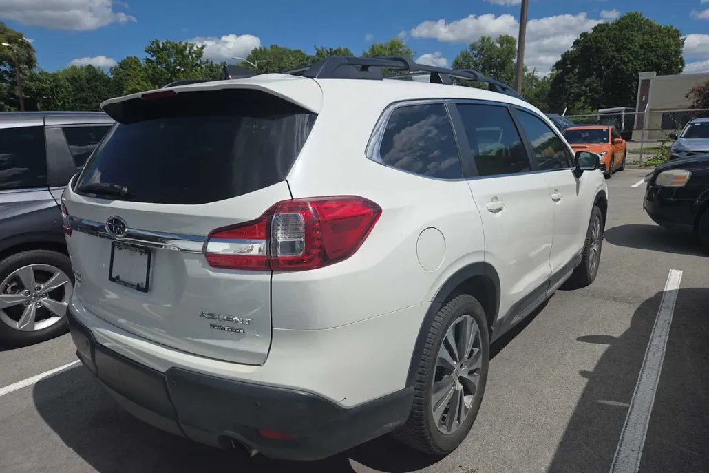 2019 Subaru Ascent Limited photo 1