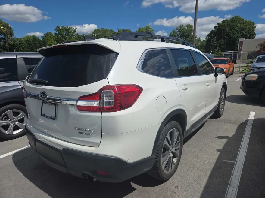 2019 Subaru Ascent Limited photo 1