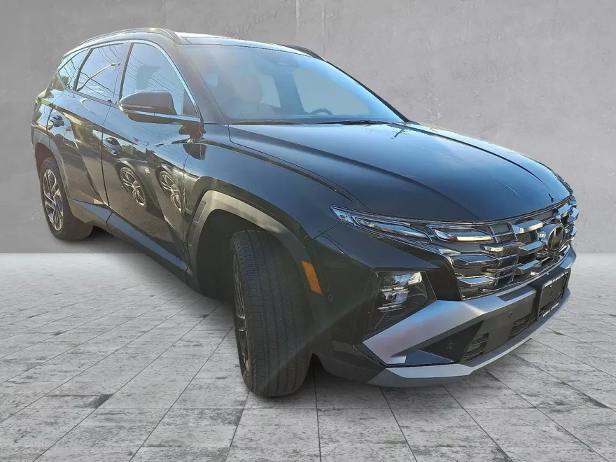 2025 Hyundai Tucson Limited photo 1