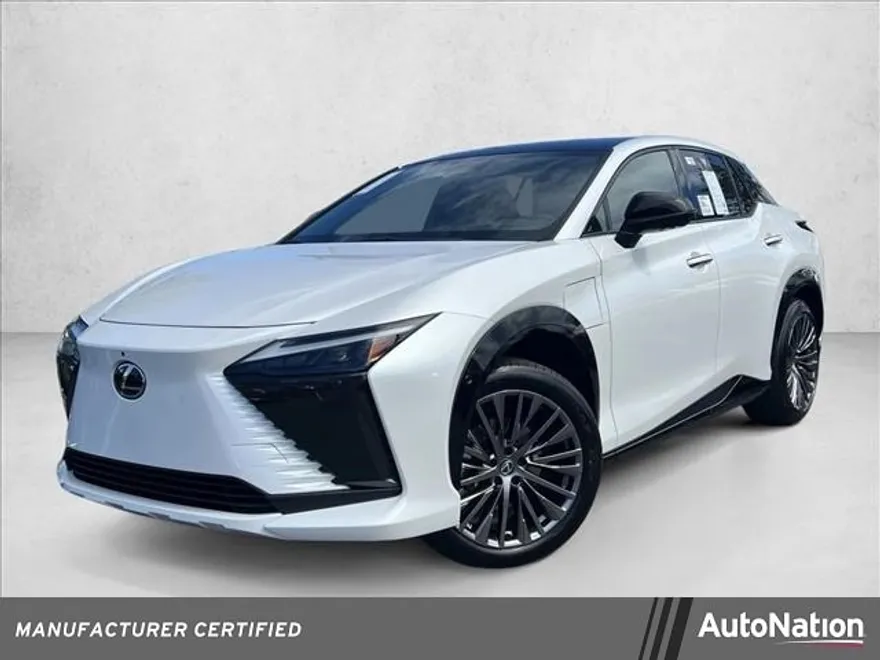 2023 Lexus RZ 450e Luxury photo 1
