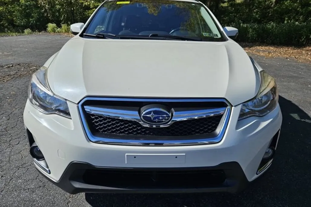2017 Subaru Crosstrek 2.0i Limited photo 1