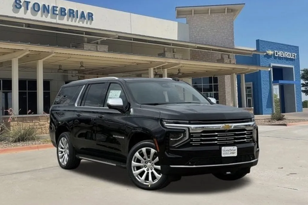 2025 Chevrolet Suburban Premier photo 1
