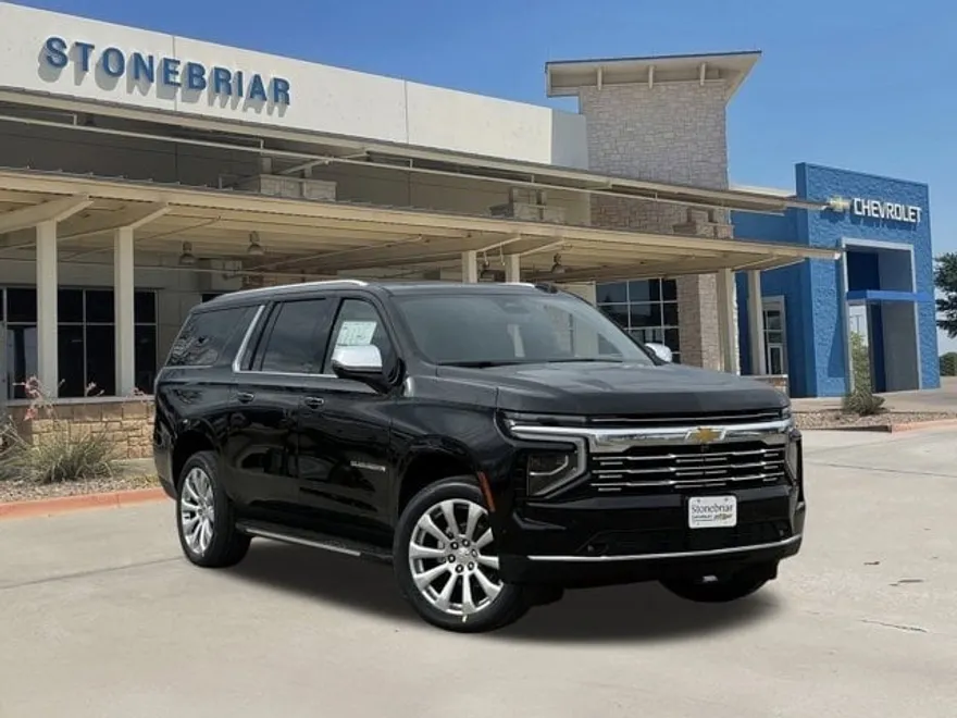 2025 Chevrolet Suburban Premier photo 1