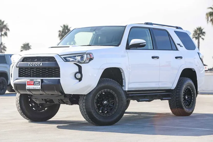 2019 Toyota 4Runner TRD Premium photo 1