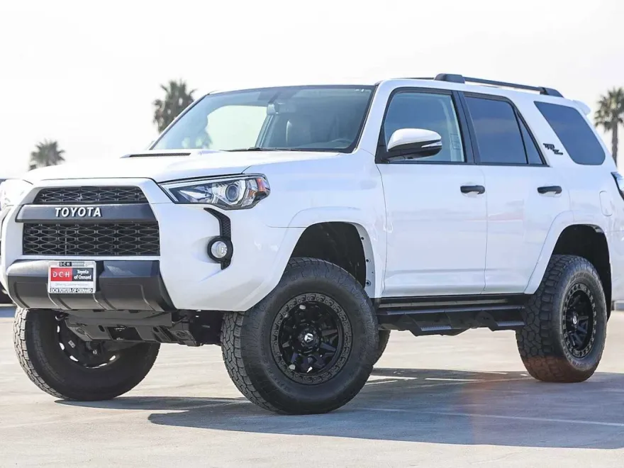 2019 Toyota 4Runner TRD Premium photo 1