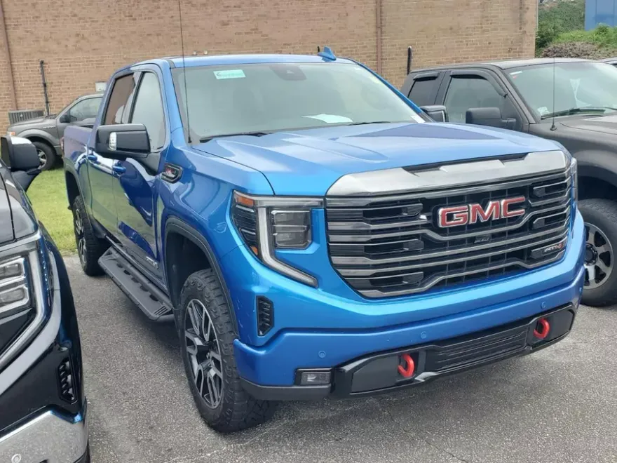 2024 Gmc Sierra 1500 AT4 photo 1