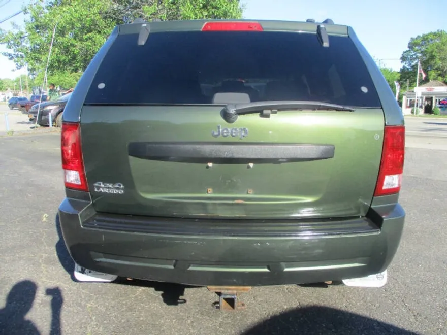 2008 Jeep Grand Cherokee Laredo photo 1