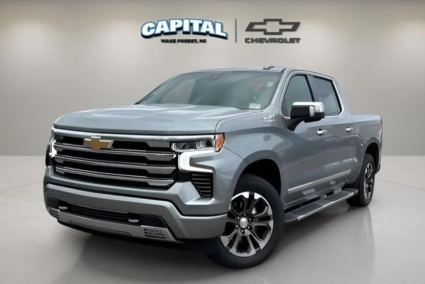 2024 Chevrolet Silverado 1500 High Country photo 1