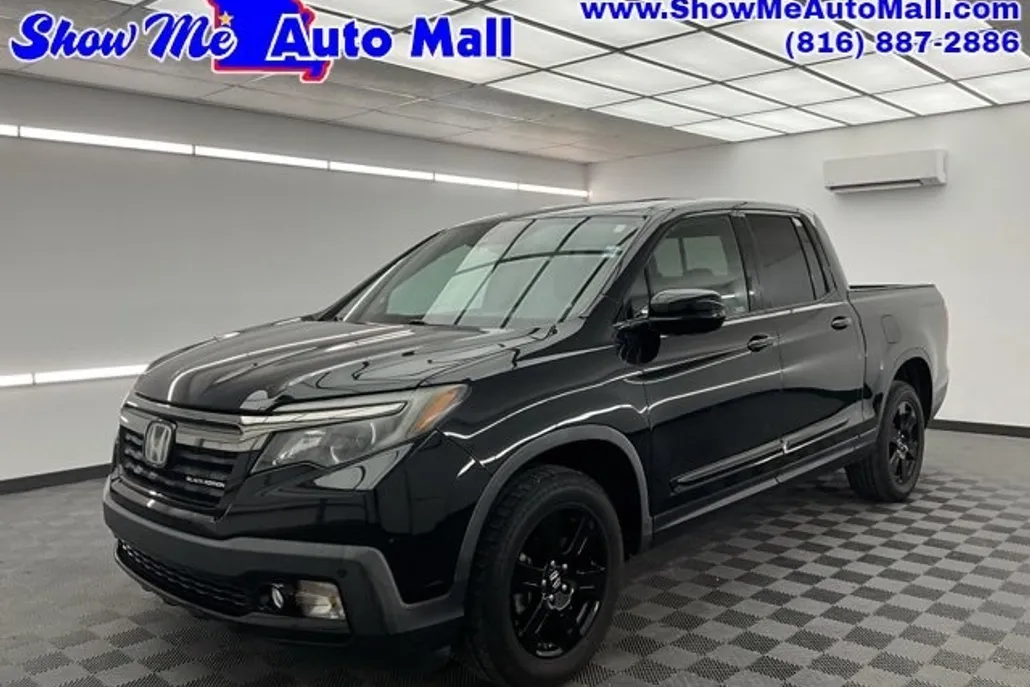 2019 Honda Ridgeline Black Edition photo 1