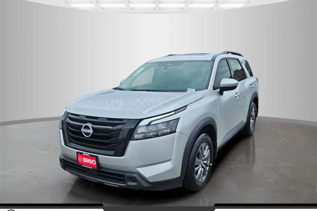 2025 Nissan Pathfinder SV photo 1