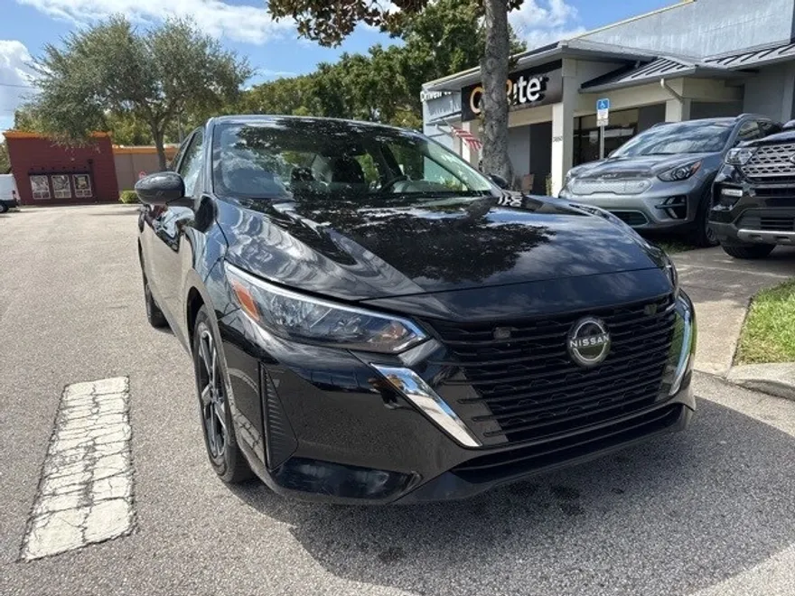 2024 Nissan Sentra SV photo 1