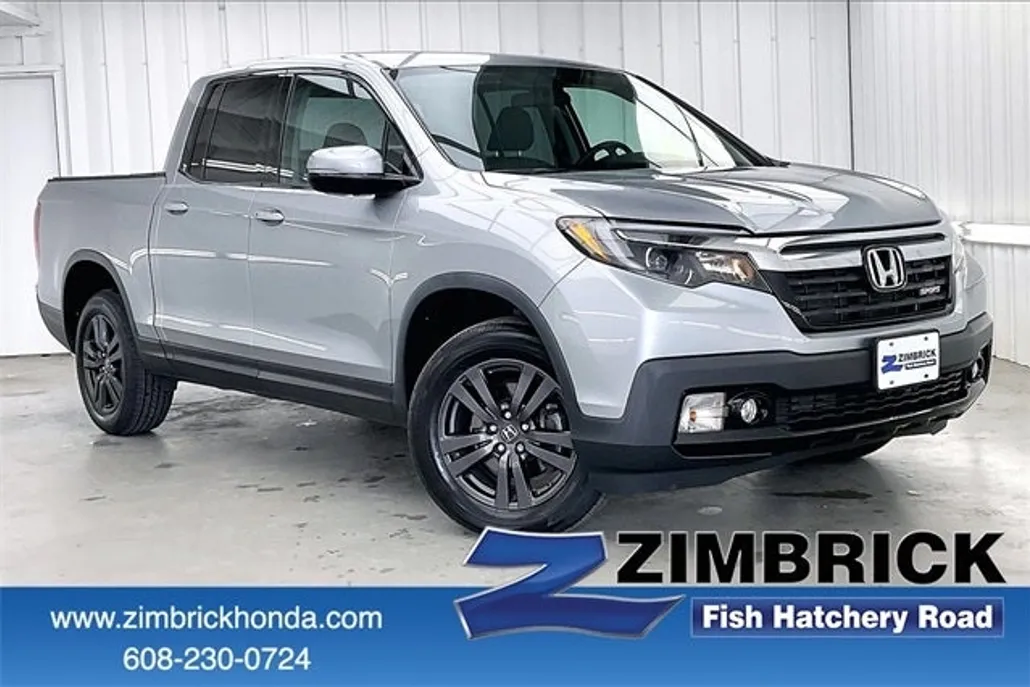 2019 Honda Ridgeline Sport photo 1