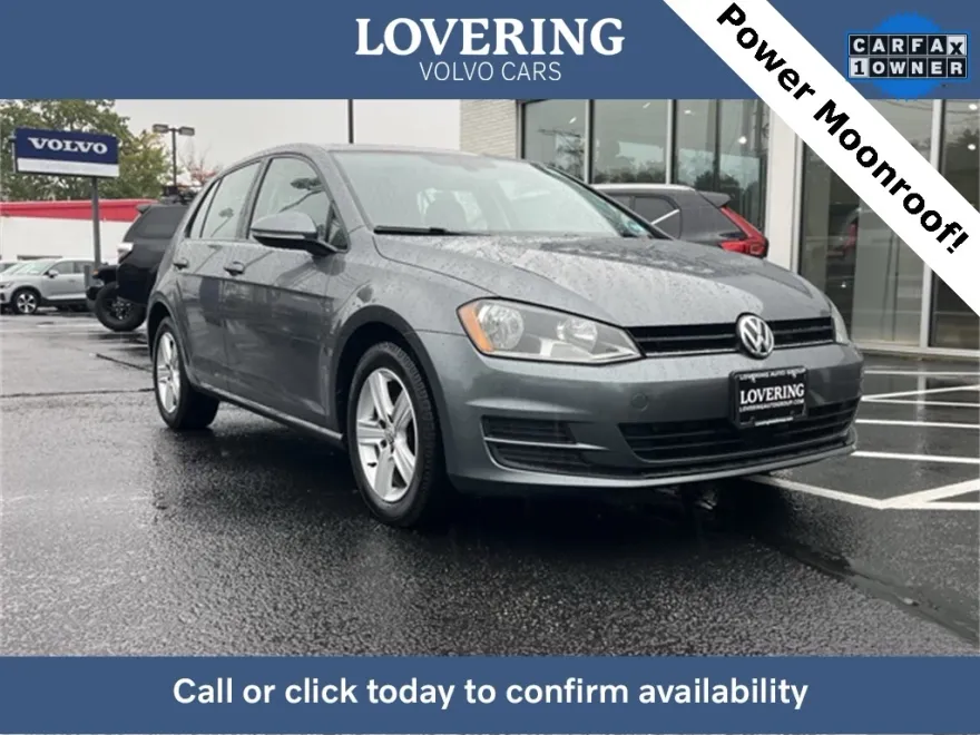2017 Volkswagen Golf Wolfsburg Edition photo 1