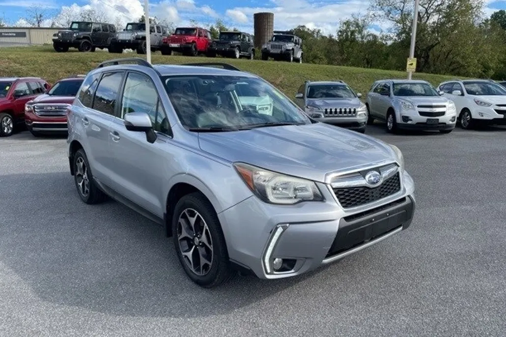 2014 Subaru Forester 2.0XT Touring photo 1