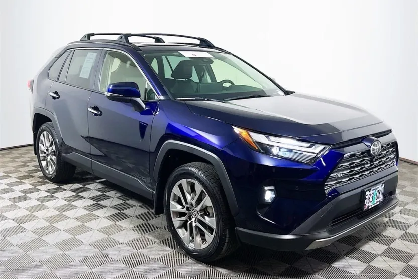 2025 Toyota RAV4 Limited photo 1
