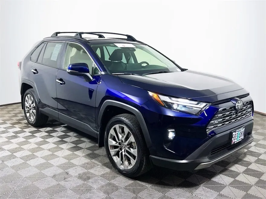 2025 Toyota RAV4 Limited photo 1