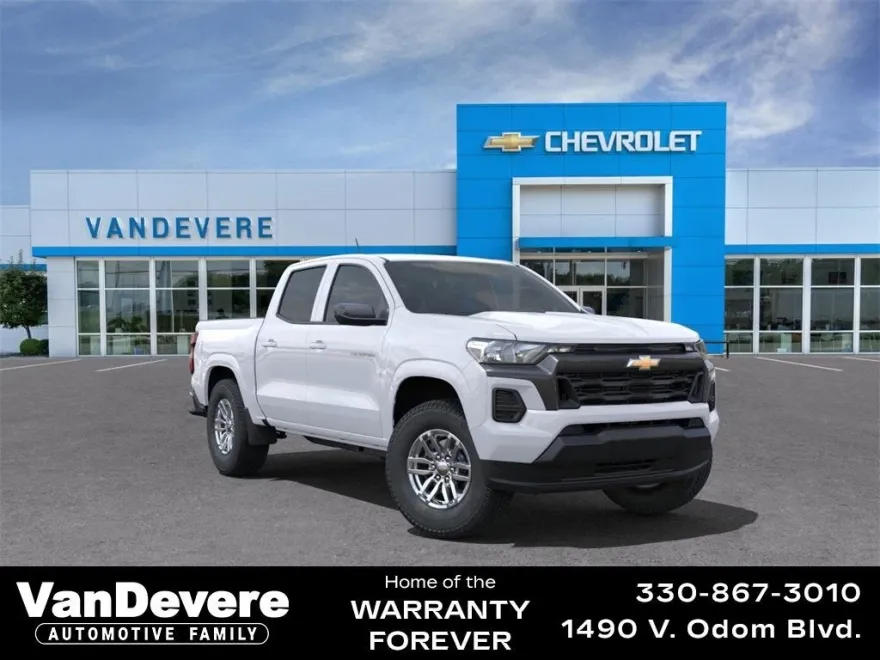 2025 Chevrolet Colorado Work Truck LT photo 1