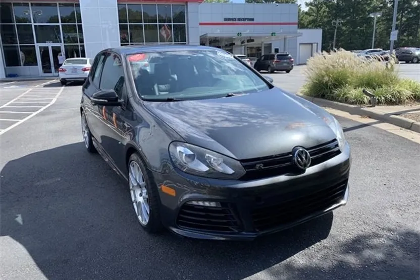 2012 Volkswagen Golf R photo 1