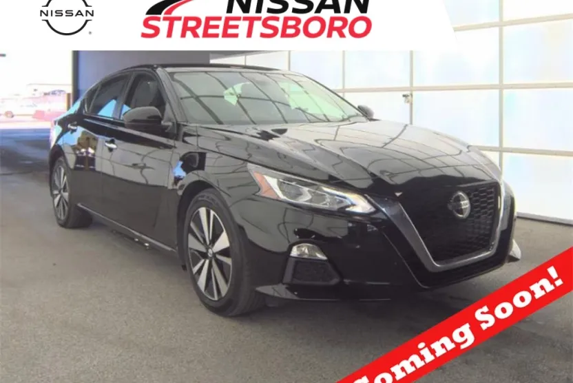 2022 Nissan Altima 2.5 SV photo 1