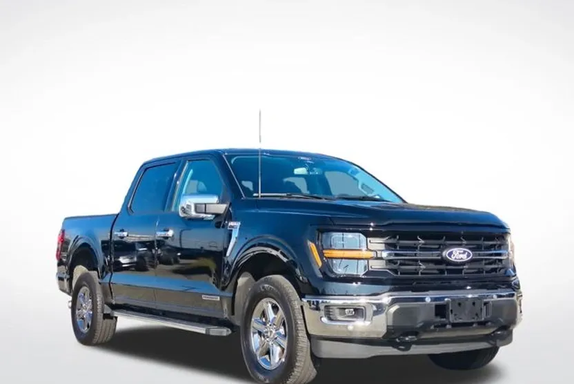 2024 Ford F-150 XLT photo 1