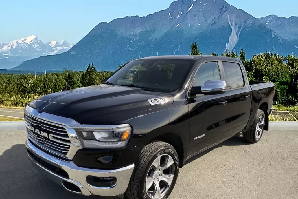 2024 Ram 1500 Laramie photo 1