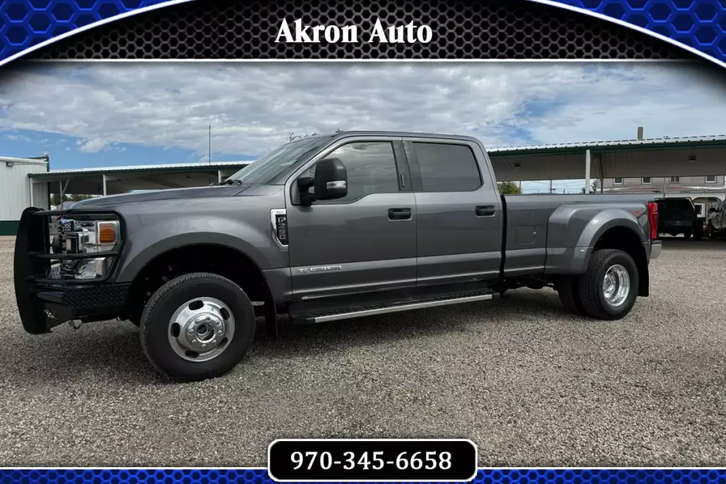 2022 Ford F-350 XLT photo 1