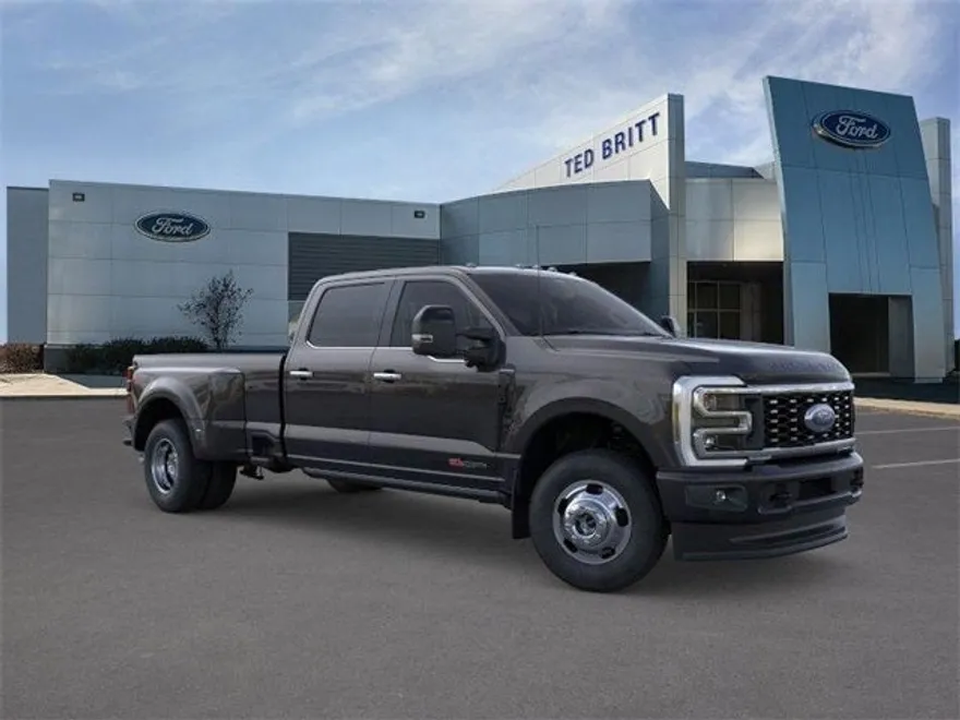 2025 Ford F-350 photo 1