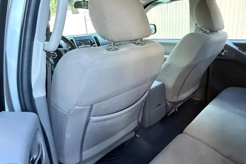 2018 Nissan Frontier Crew Cab SV photo 1