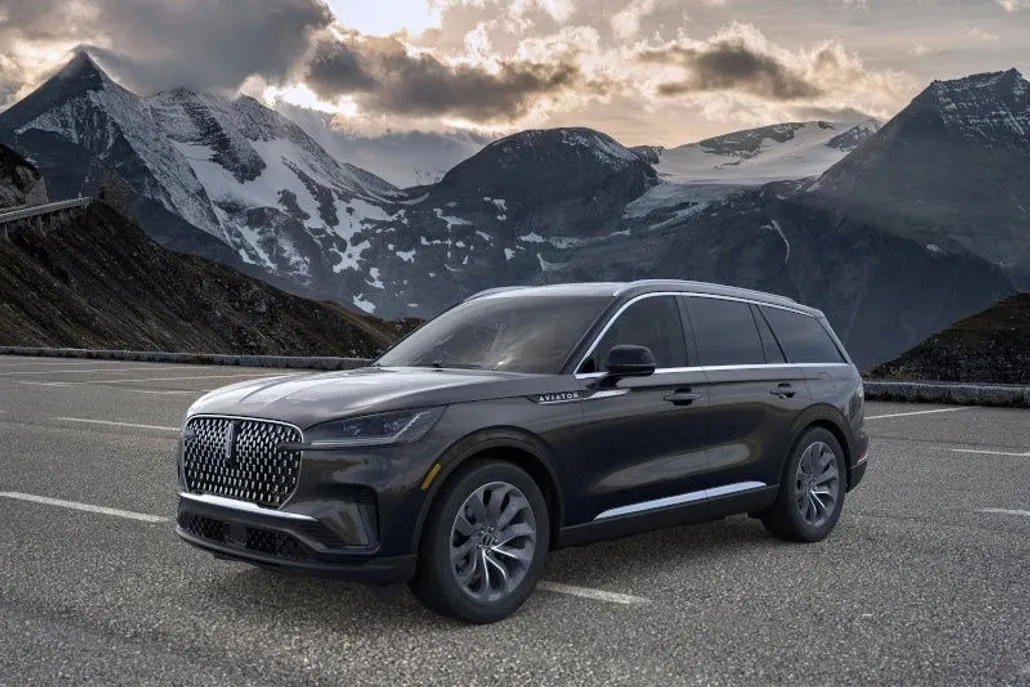 2025 Lincoln Aviator Reserve photo 1