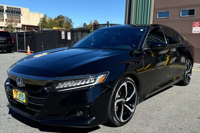 2021 Honda Accord Sport photo 1