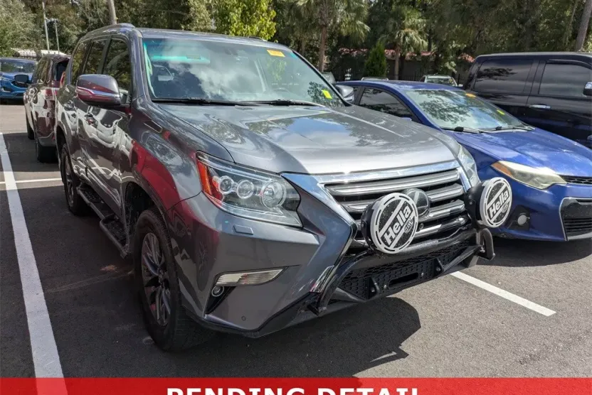 2019 Lexus GX 460 Luxury photo 1