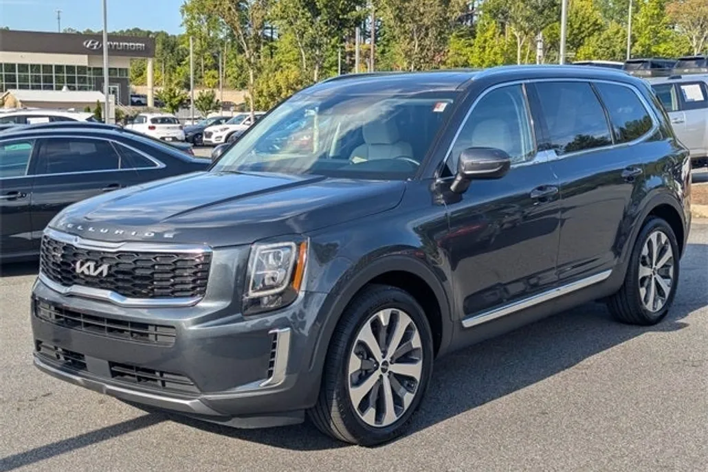 2022 Kia Telluride EX photo 1