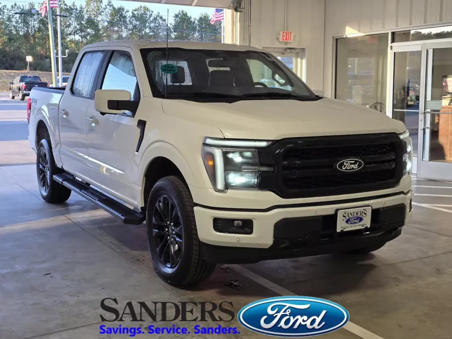2025 Ford F-150 Lariat photo 1