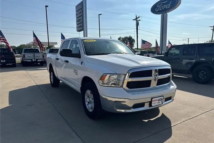 2023 Ram 1500 Classic SLT photo 1