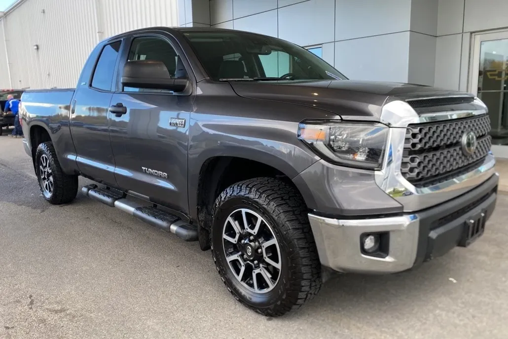 2020 Toyota Tundra SR5 Grade photo 1