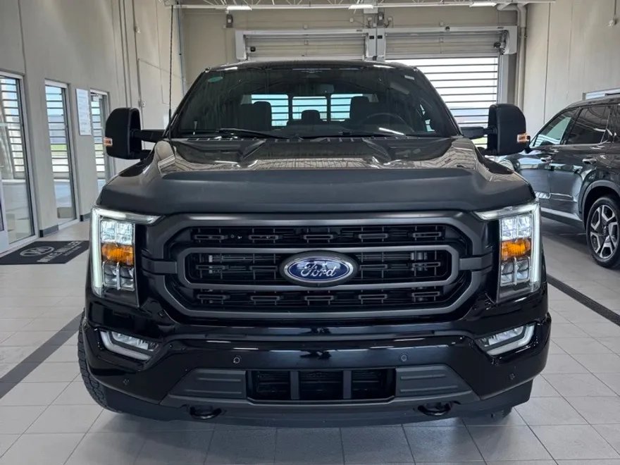 2023 Ford F-150 XLT photo 1