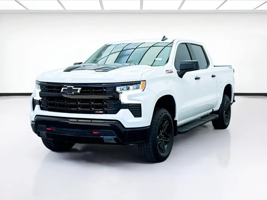 2023 Chevrolet Silverado 1500 LT Trail Boss photo 1