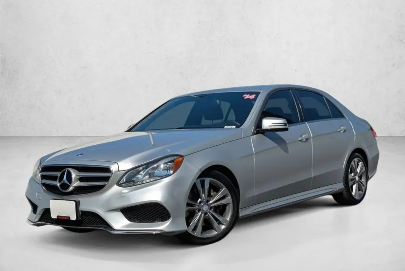 2014 Mercedes Benz E 350 photo 1