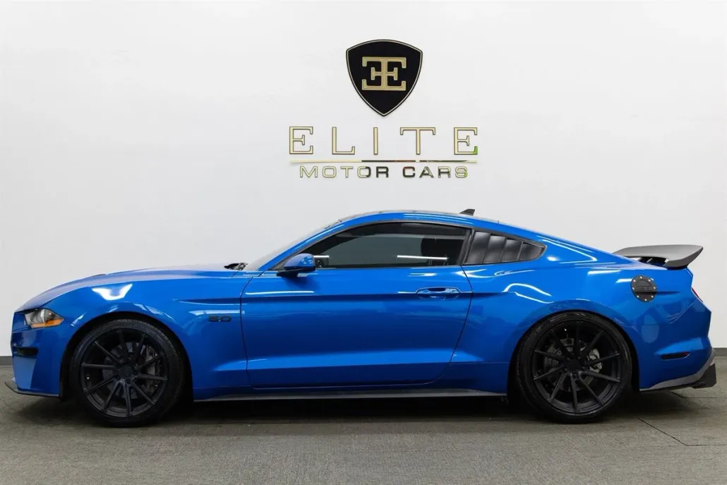2020 Ford Mustang GT photo 1